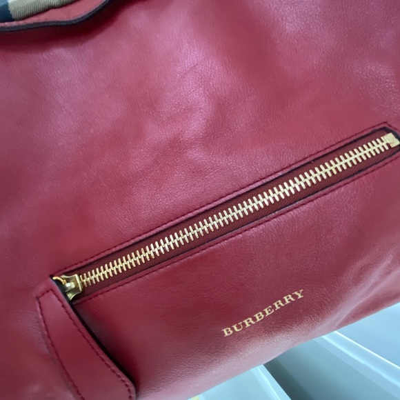 AUTHENTIC BURBERRY CROSSBODY BAG - Picture 14 of 16